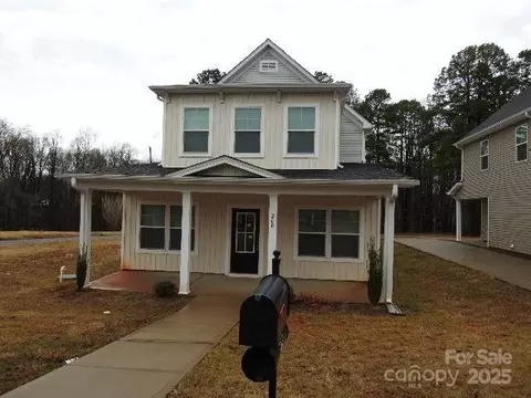 260 Mills Ave, Troutman, NC 28166