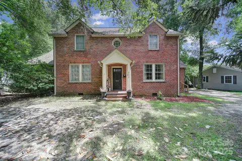 504 Chesterfield Ave, Lancaster, SC 29720