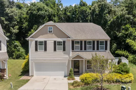 3103 Lemongrass Ln, Charlotte, NC 28214