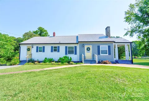 717 Pleasant Dr, Shelby, NC 28152