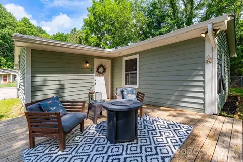 Exterior - 94 Fairhaven St, Clyde, NC 28721 photo 6 of 8