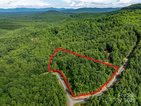 155 Big View 155 Dr #155, Marion, NC 28752
