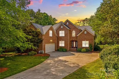 4858 Sagittarius Cir, Denver, NC 28037