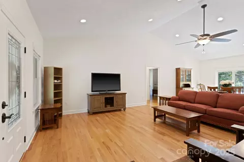 99 Pinecrest Estates Dr, Flat Rock, NC 28731 photo 8