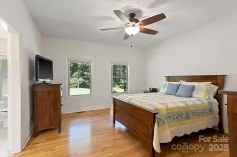 99 Pinecrest Estates Dr, Flat Rock, NC 28731 photo 17