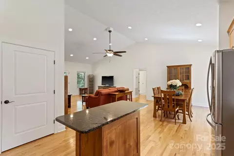 99 Pinecrest Estates Dr, Flat Rock, NC 28731 photo 14