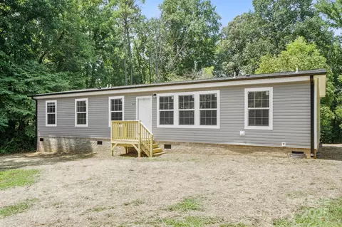Exterior - 1841 Bascom Ln, Midland, NC 28107 photo 2 of 3