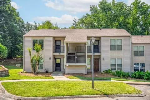 11035 Cedar View Rd, Charlotte, NC 28226