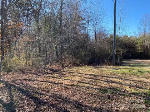 430 21st Se St SE, Hickory, NC 28602