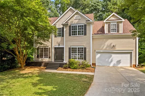 145 Summerbrook Ln, Mooresville, NC 28117