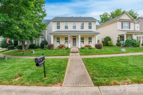 11023 Heritage Green Dr, Cornelius, NC 28031
