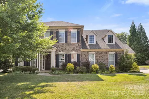 1204 Vaugelas Ct, Monroe, NC 28110