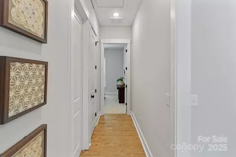 Entry Way - 1025 Baylor Grove Rd, Monroe, NC 28112 photo 2 of 2