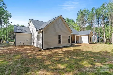 Exterior - 1025 Baylor Grove Rd, Monroe, NC 28112 photo 3 of 3
