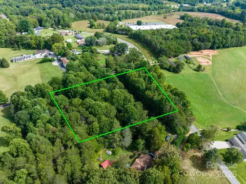 Ashworth Road, Marion, NC 28752
