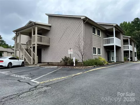 140 Lake Concord Ne B7 Rd NE #B7, Concord, NC 28025