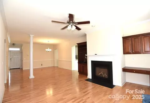 Living - 415 Garner Dr, Salisbury, NC 28146 photo 2 of 2
