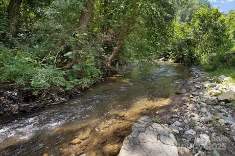 1296 Sheets Gap Rd, Millers Creek, NC 28651