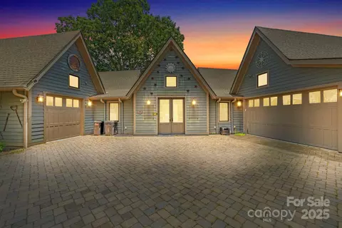 6872 8284 Oteen Church Rd, Asheville, NC 28805