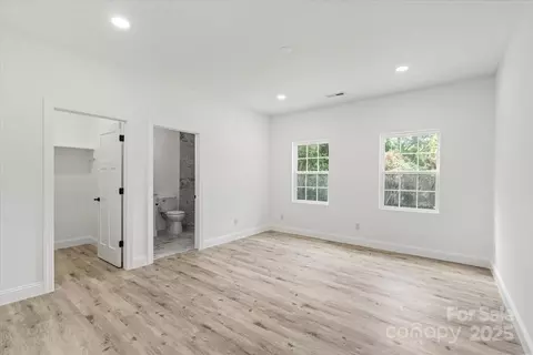 1192 Hampton Grace Ave, Lancaster, SC 29720 photo 10