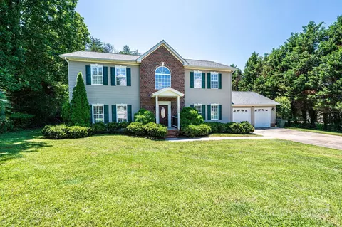 1006 Turnberry Ne St NE, Lenoir, NC 28645