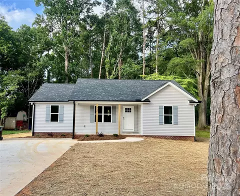 234 W Vance St, China Grove, NC 28023