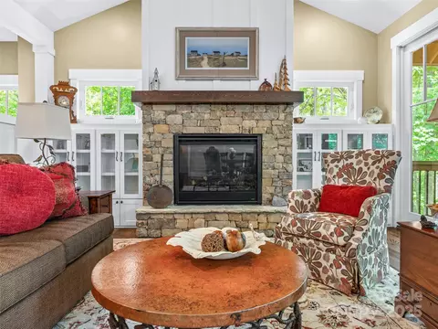 64 Nuthatch Ct, Fairview, NC 28730 photo 20