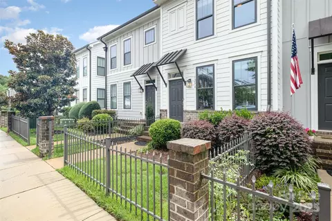 125 Capital B Ave #B, Mooresville, NC 28117