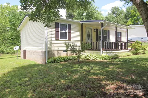 4588 Homestead Dr, Morganton, NC 28655