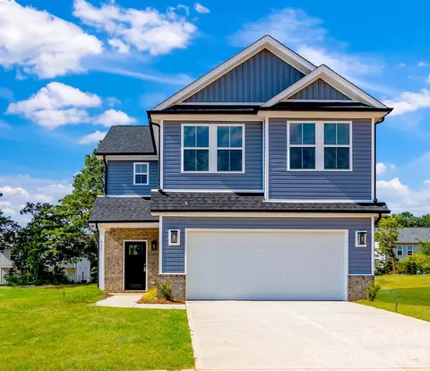 465 Contentment Ct, Kannapolis, NC 28081