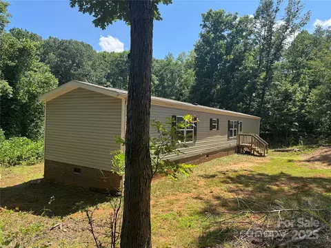 301 Gorrell St, Shelby, NC 28152 photo 3