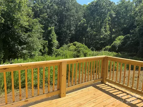 301 Gorrell St, Shelby, NC 28152 photo 4
