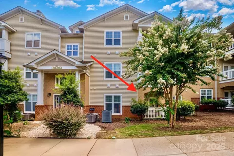 11829 Ridgeway Park Dr, Charlotte, NC 28277