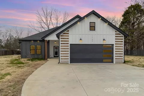 1708 Old Georgia Hwy, Gaffney, SC 29341