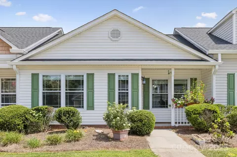 707 Dalebrook Ln, Rock Hill, SC 29730