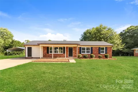 156 Woodhill Dr, Shelby, NC 28152
