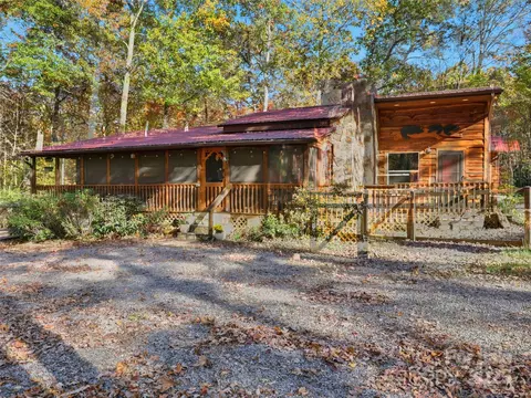 144 Byrd Park Rd, Burnsville, NC 28714