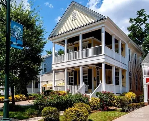 18108 Meadow Bottom Rd, Charlotte, NC 28277