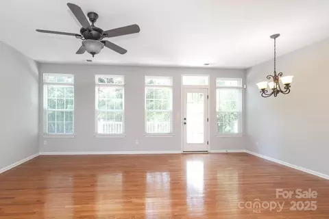 Living - 729 Naramore St, Davidson, NC 28036 photo 10 of 13