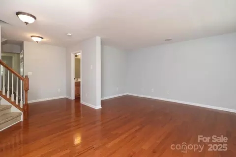 Living - 729 Naramore St, Davidson, NC 28036 photo 4 of 13