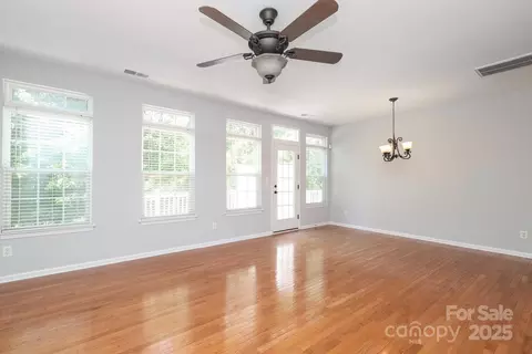Living - 729 Naramore St, Davidson, NC 28036 photo 11 of 13