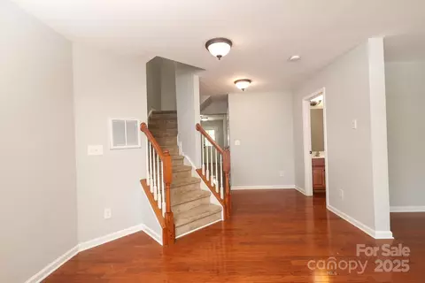 Living - 729 Naramore St, Davidson, NC 28036 photo 5 of 13