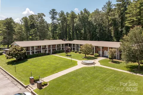 102 Boyd 7a Dr #7A, Flat Rock, NC 28731