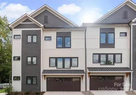 4215 Walker Rd, Charlotte, NC 28211