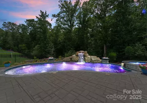 Exterior - 3239 Split Rail Ln, Lancaster, SC 29720 photo 2 of 8