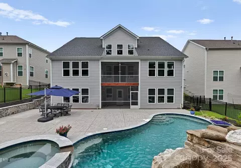 3239 Split Rail Ln, Lancaster, SC 29720