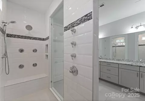 Bath - 3239 Split Rail Ln, Lancaster, SC 29720 photo 1 of 4