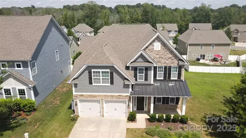 128 Carolina Ash Ln, Mooresville, NC 28117