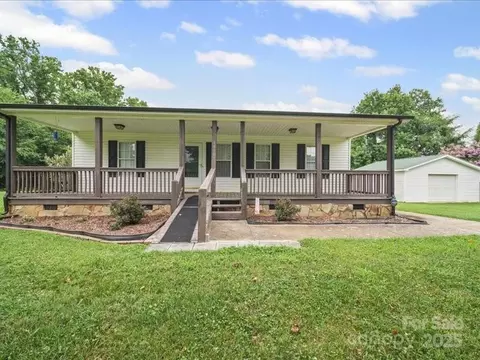 Exterior - 38009 Porter Rd, Albemarle, NC 28001 photo 4 of 8