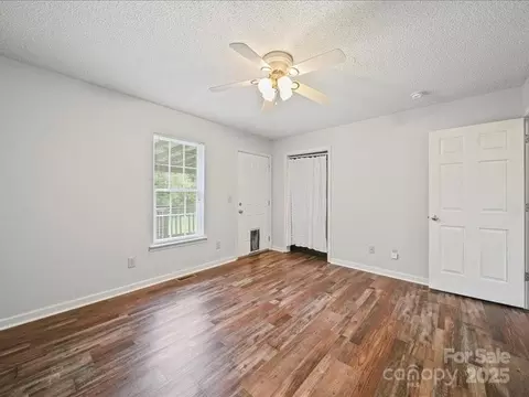 Bedroom - 38009 Porter Rd, Albemarle, NC 28001 photo 5 of 10